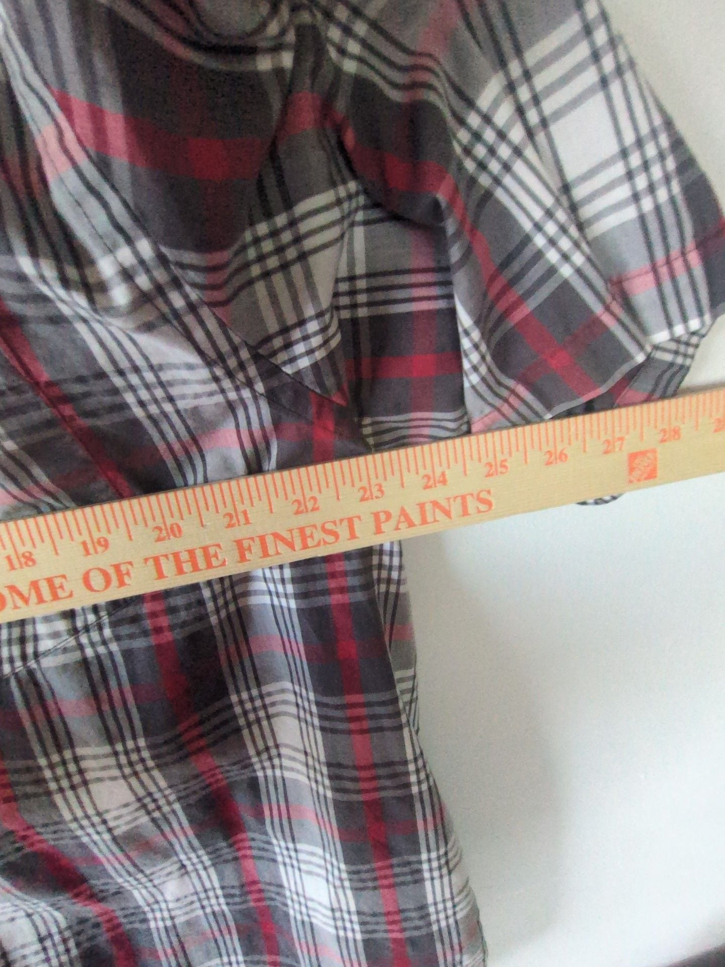 Faded Glory Short Sleeve Plaid Button-Up Shirt Red Gray 6
