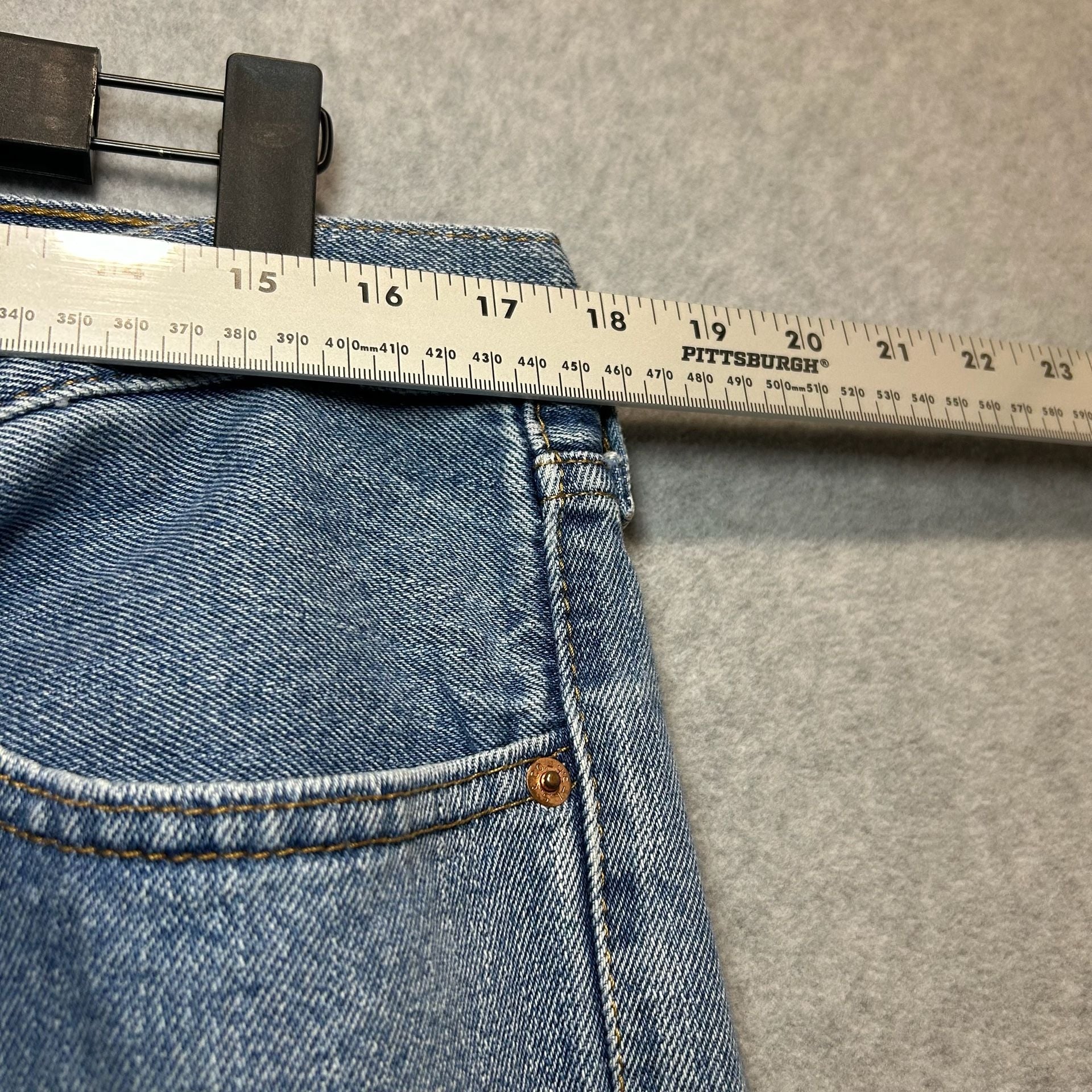 Levi's 505 Blue Denim Regular Fit Straight Leg Jeans Size 36x32 8