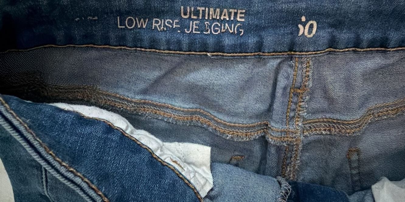 SoUltimate Low Rise Jegging Size 9 Blue Distressed 3