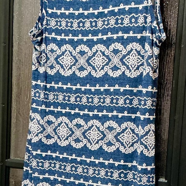 Perceptions New York Sleeveless Dress Size XL Blue White Geometric Print
