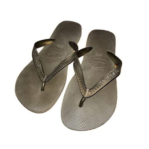 Havaianas Top Flip Flops Size USA 7/8 Metallic Bronze