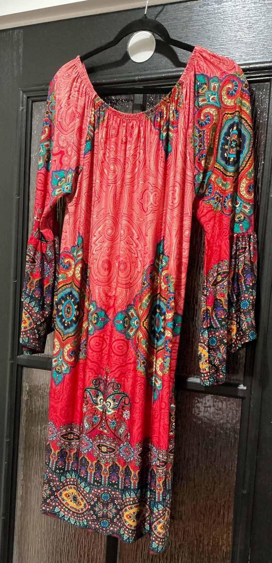 Madison Dress Size XL 3X Grande Red Paisley Boho Bell Sleeve 2