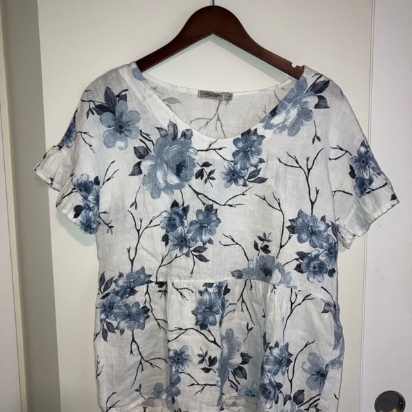 Lungo L'Arno Floral Linen Dolman Sleeve Crop Top Size S Blue White