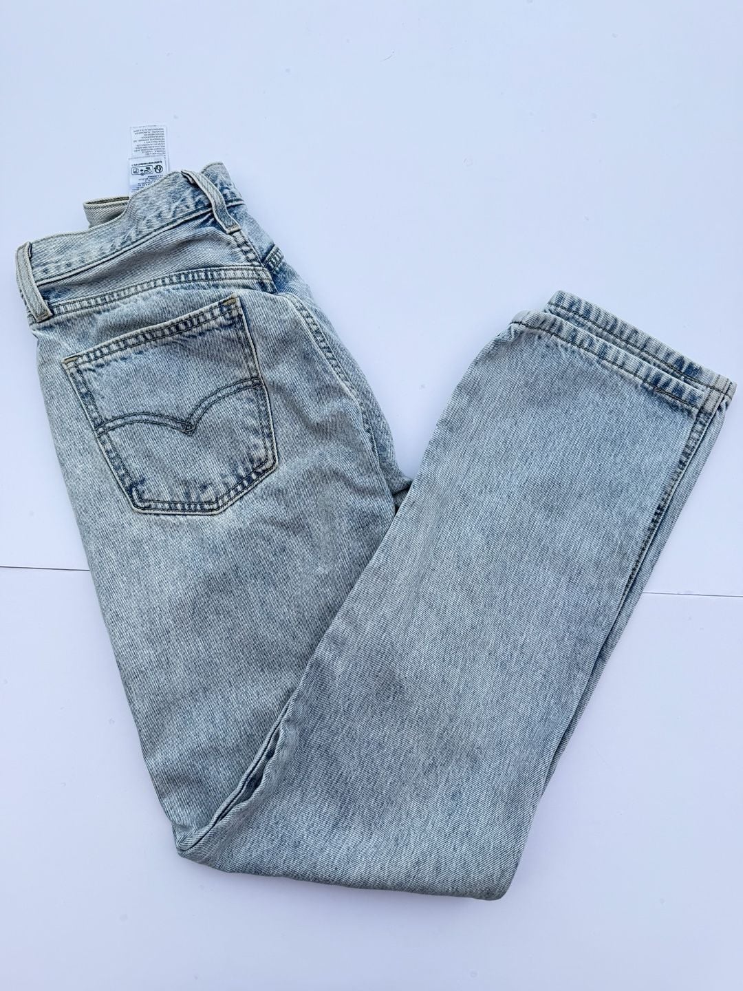 Levi's 2