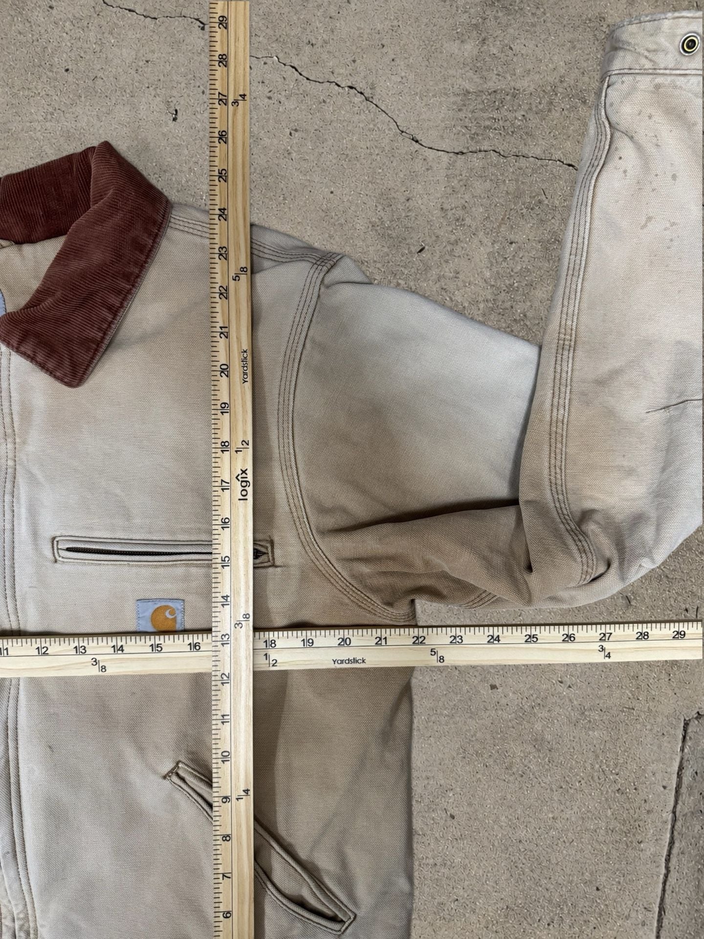 Carhartt Detroit Jacket 9