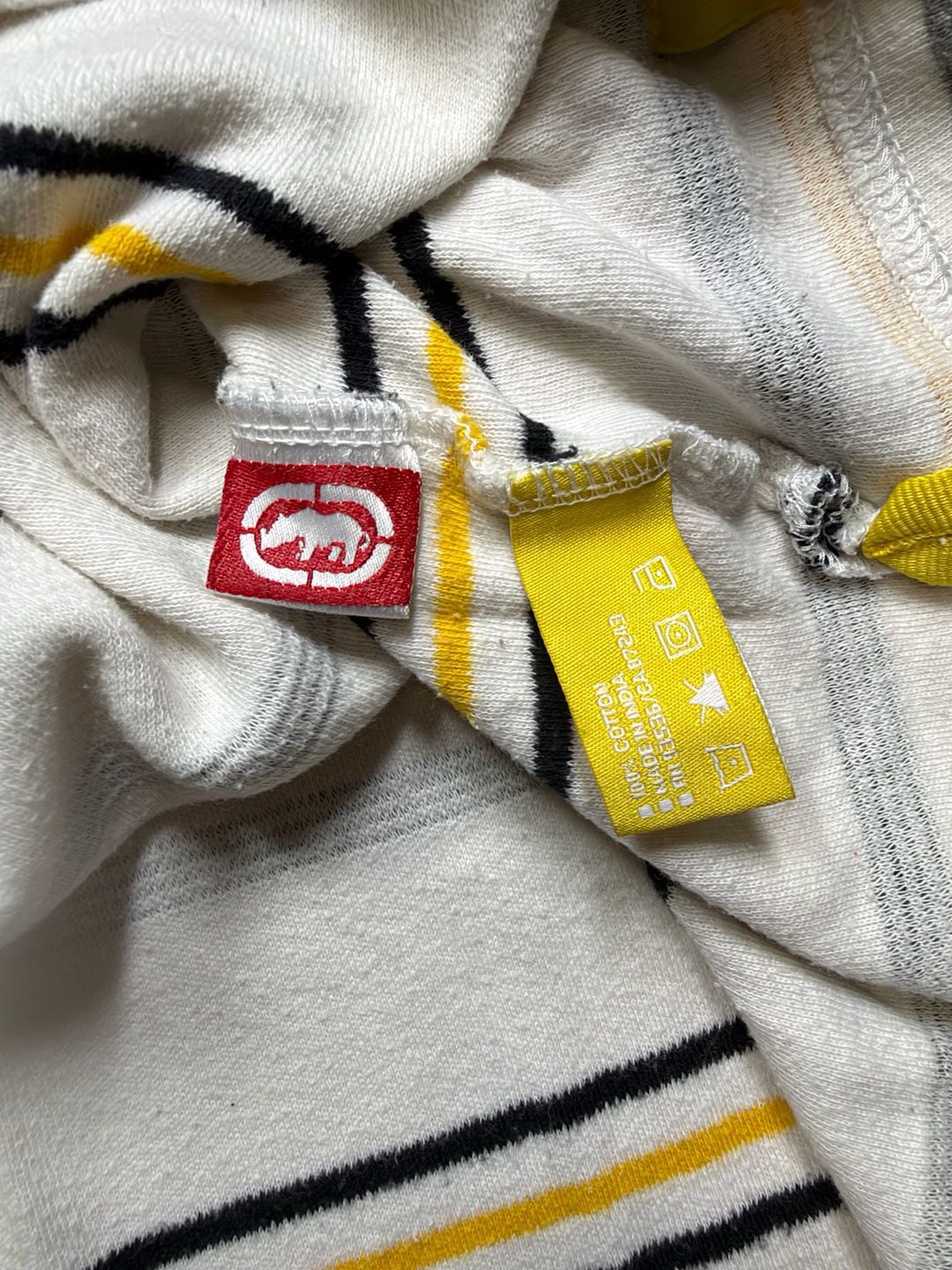 Ecko Unltd Striped Polo Shirt Size XL White Black Yellow
0016 7