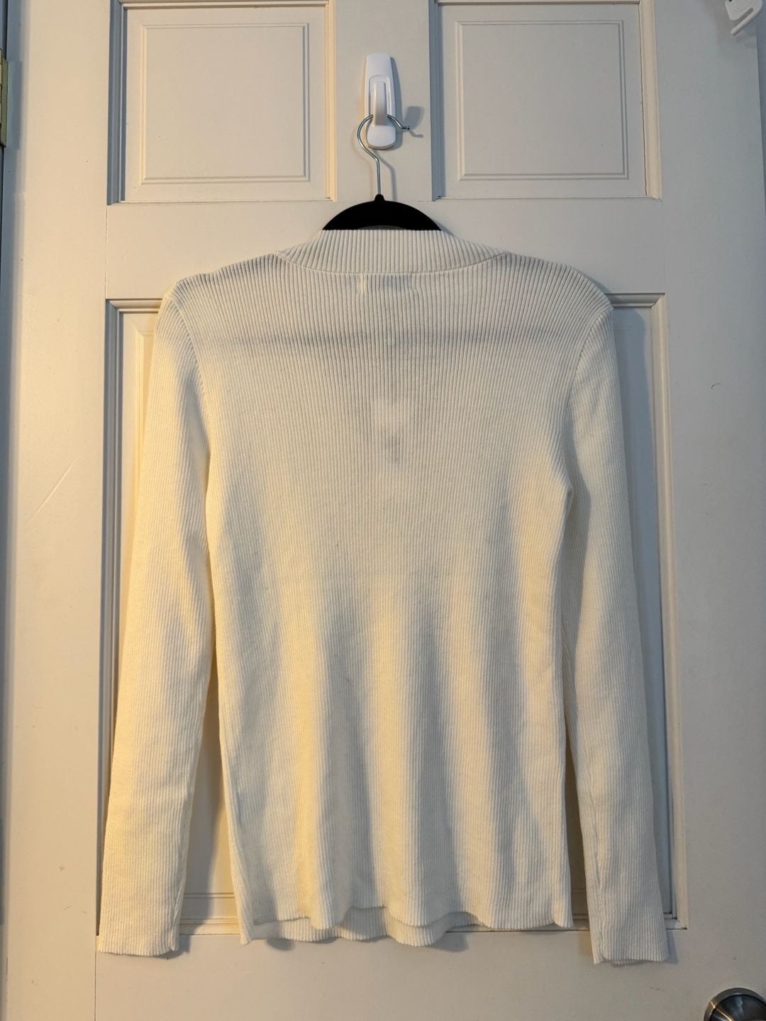 NWT Molly Bracken Knitted Sweater Size M Off-White Keyhole Crystal Embellished 4