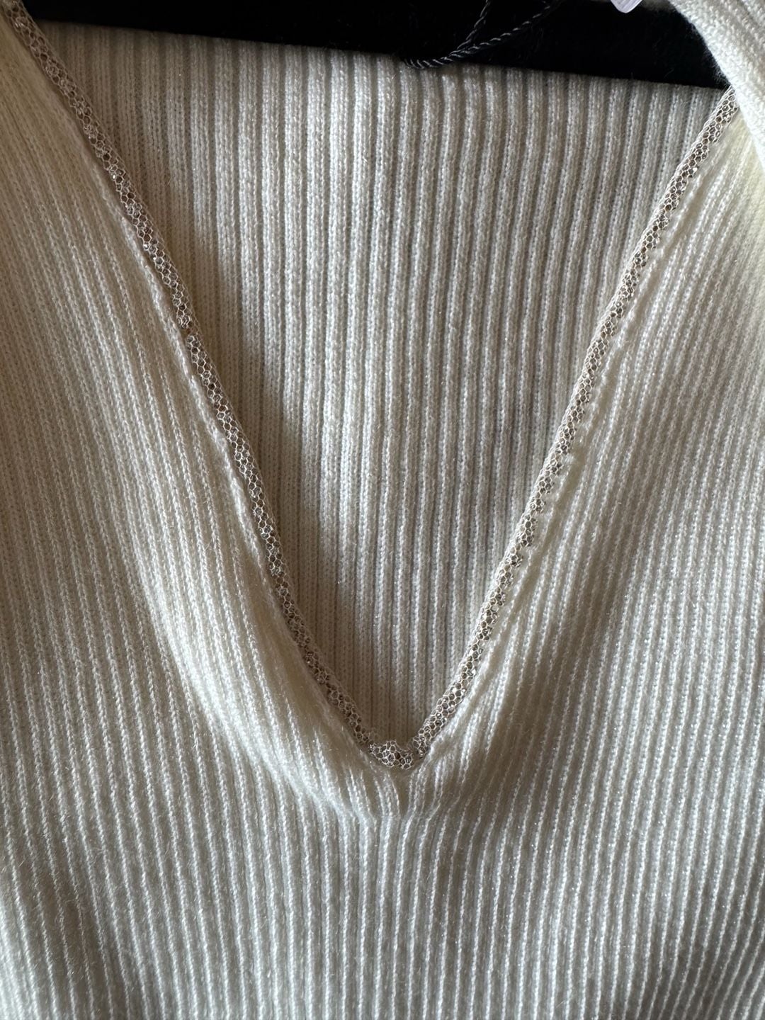 NWT Molly Bracken Knitted Sweater Size M Off-White Keyhole Crystal Embellished 6