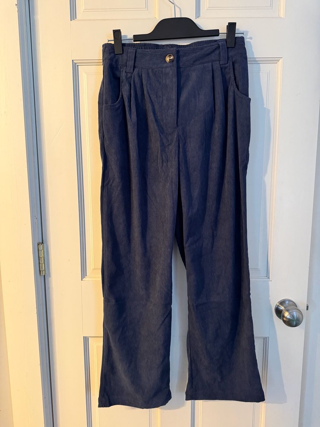 NWT Women’s Halara AuraCord Cloud Corduroy Pants Size M Navy Blue 2