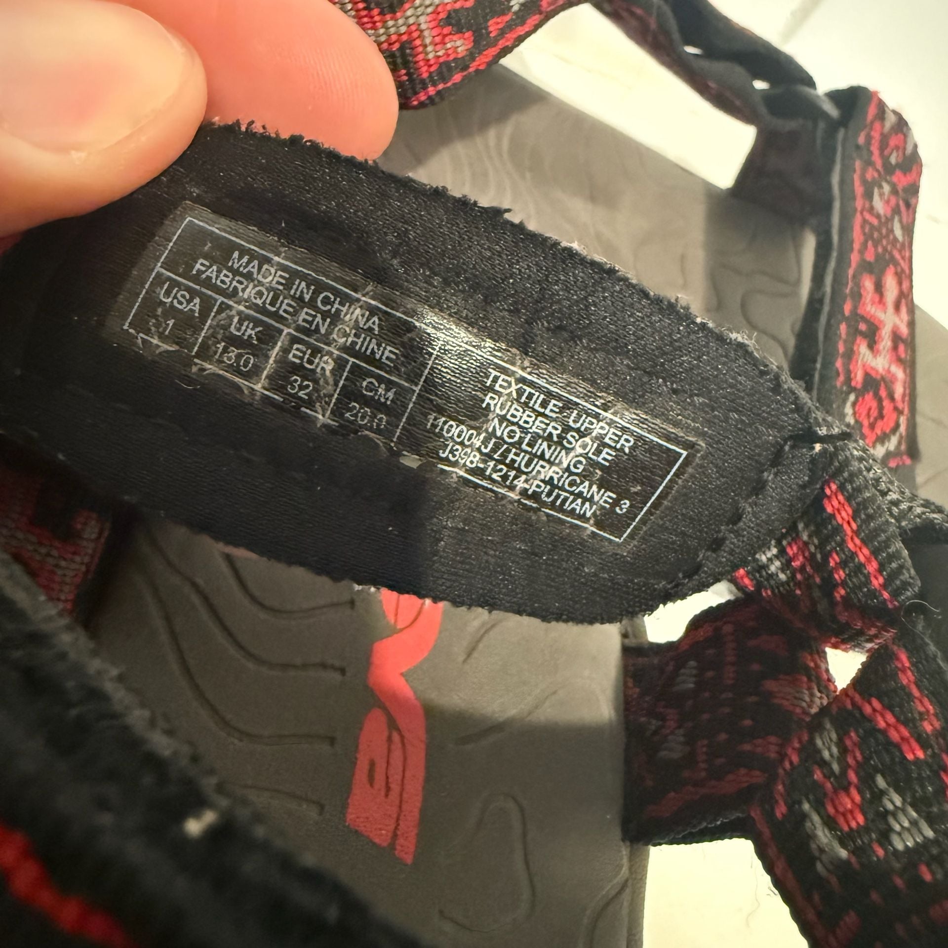 Teva Hurricane 3 Size 1 Kids Red Black Aztec Sandals 7