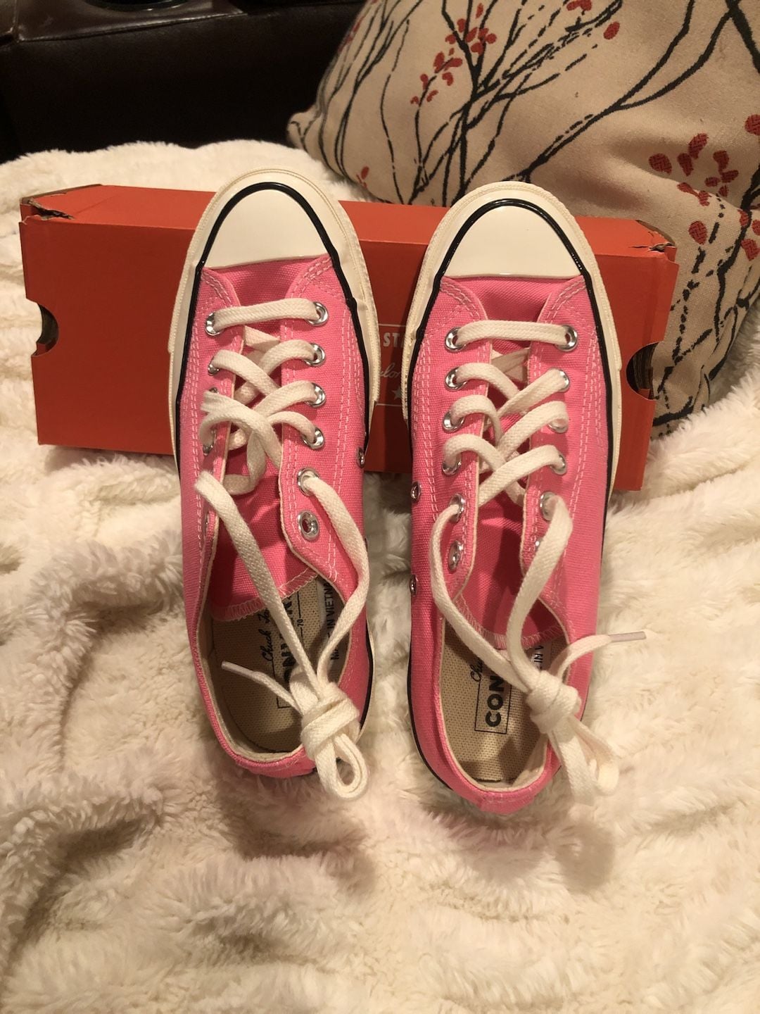 Converse Chuck 70 Low Top Pink Sneakers Size 5 2