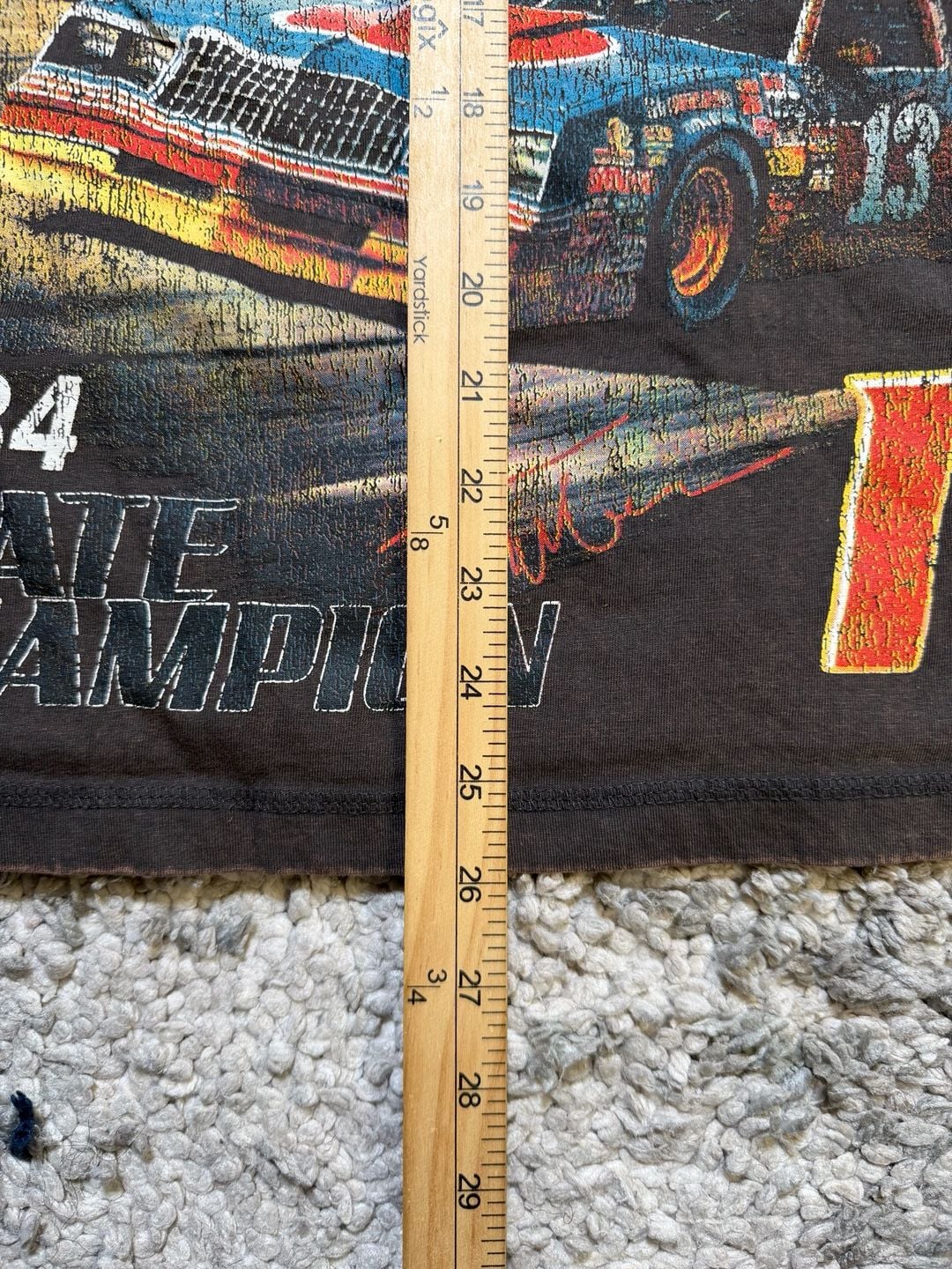 No Boundaries Speedway Classic Graphic Tee Size L Brown Racing Car 1984 5