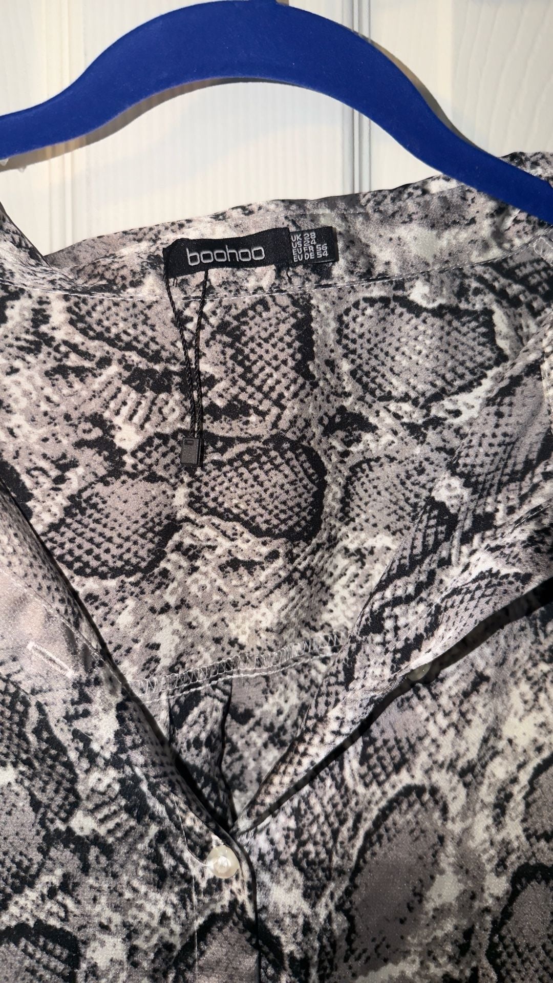 Boohoo Snake Print Long Sleeve Button Down Shirt Dress 3