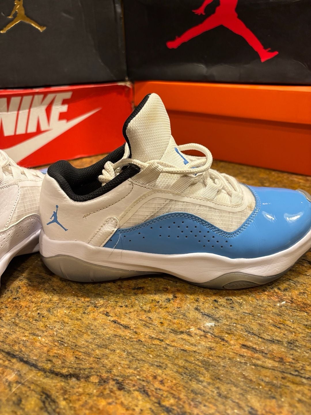 Jordan Air Jordan 11 CMFT Low University Blue Shoes 8