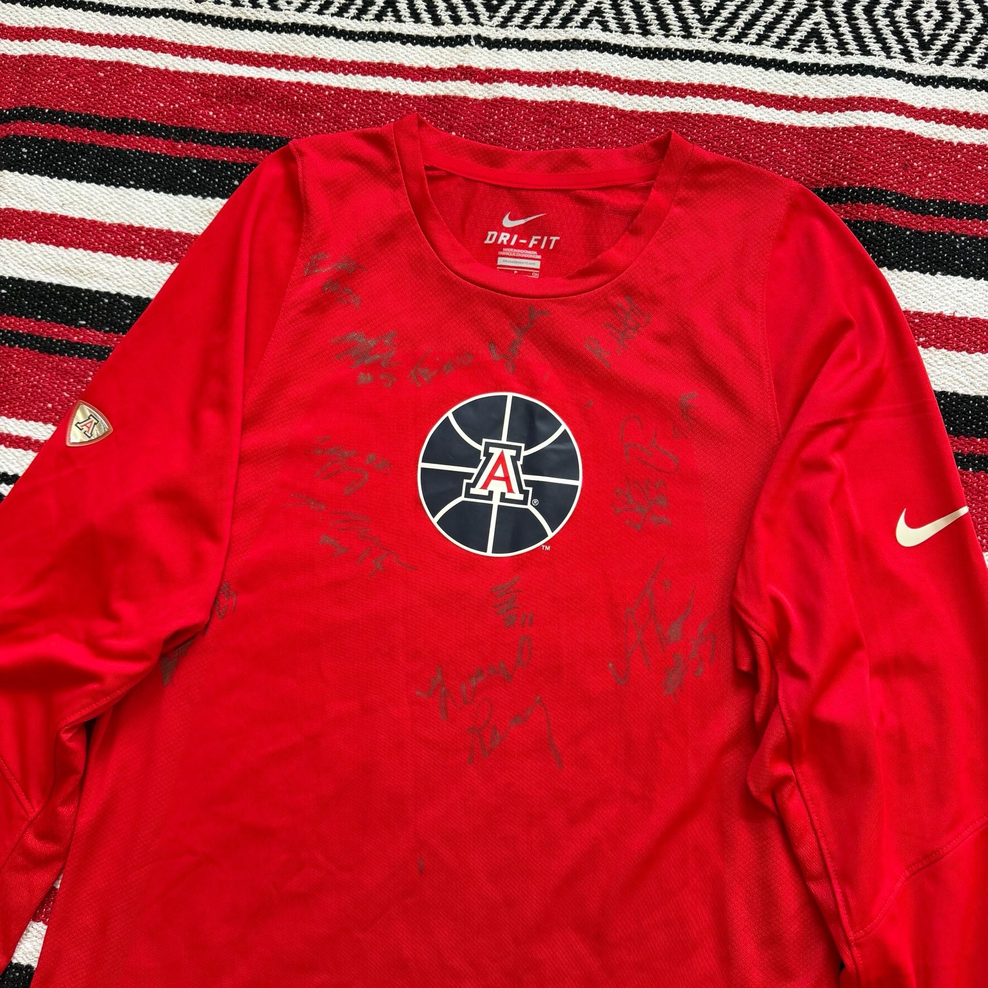 University of Arizona Deandre Ayton+Team Signed Team Exclusive Warm-up Shirt 2