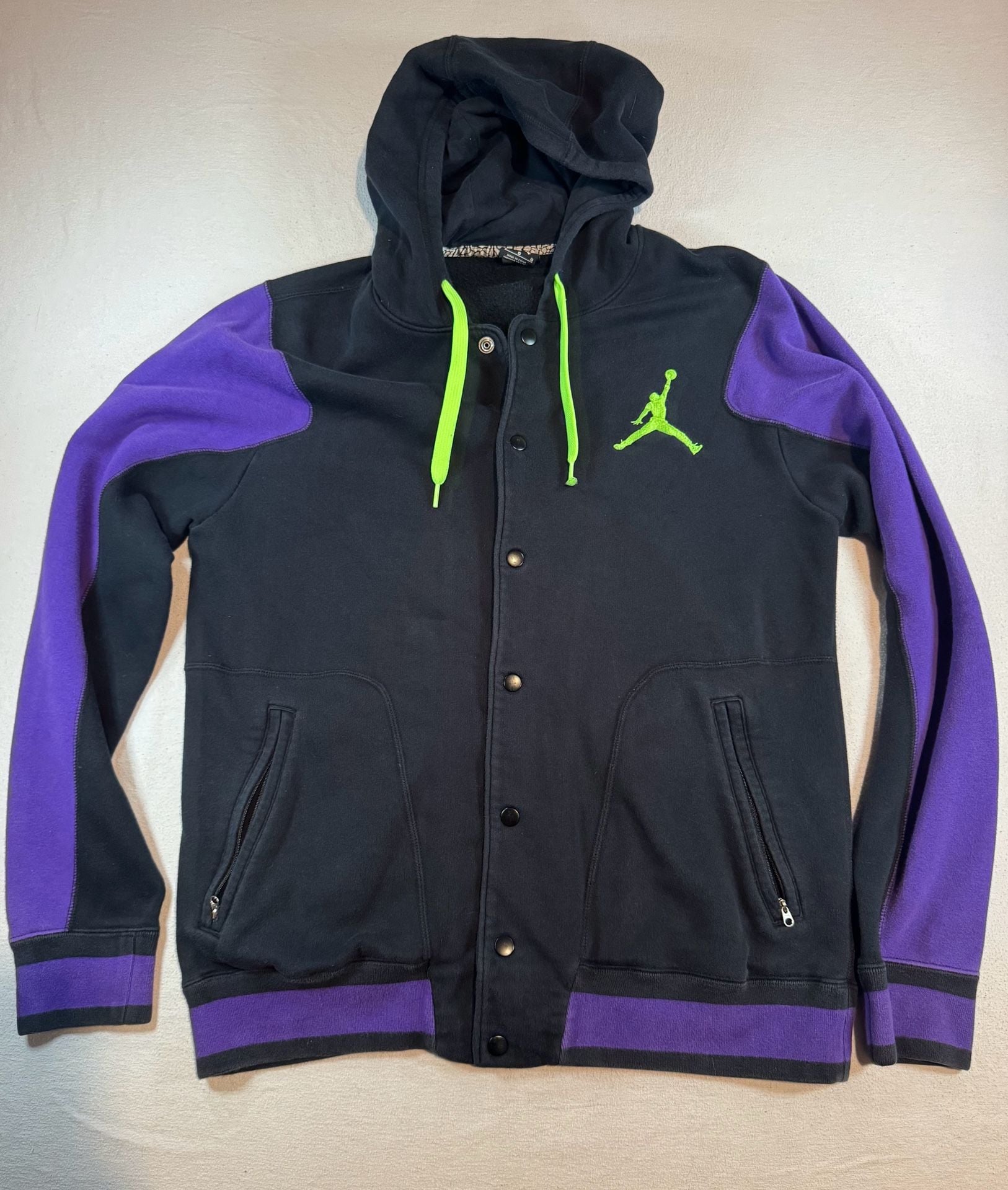 Jordan Varsity Hoodie Size L Black Purple Green 2