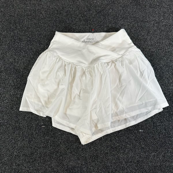 Aero Dwntme Skort Size S White Athletic Crossover Flutter