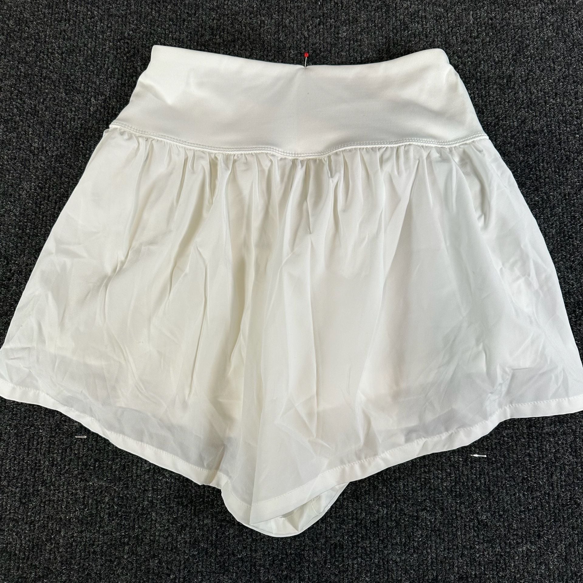 Aero Dwntme Skort Size S White Athletic Crossover Flutter 8