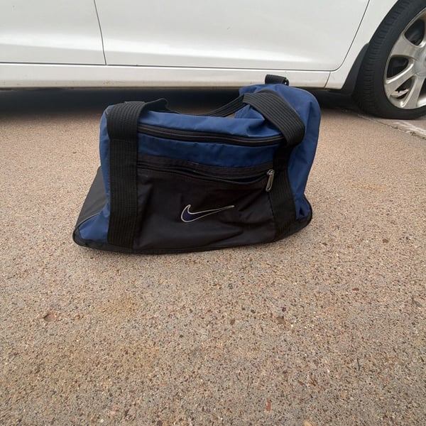 Nike Vintage Duffle Bag Blue Black Nylon Gym Travel Bag