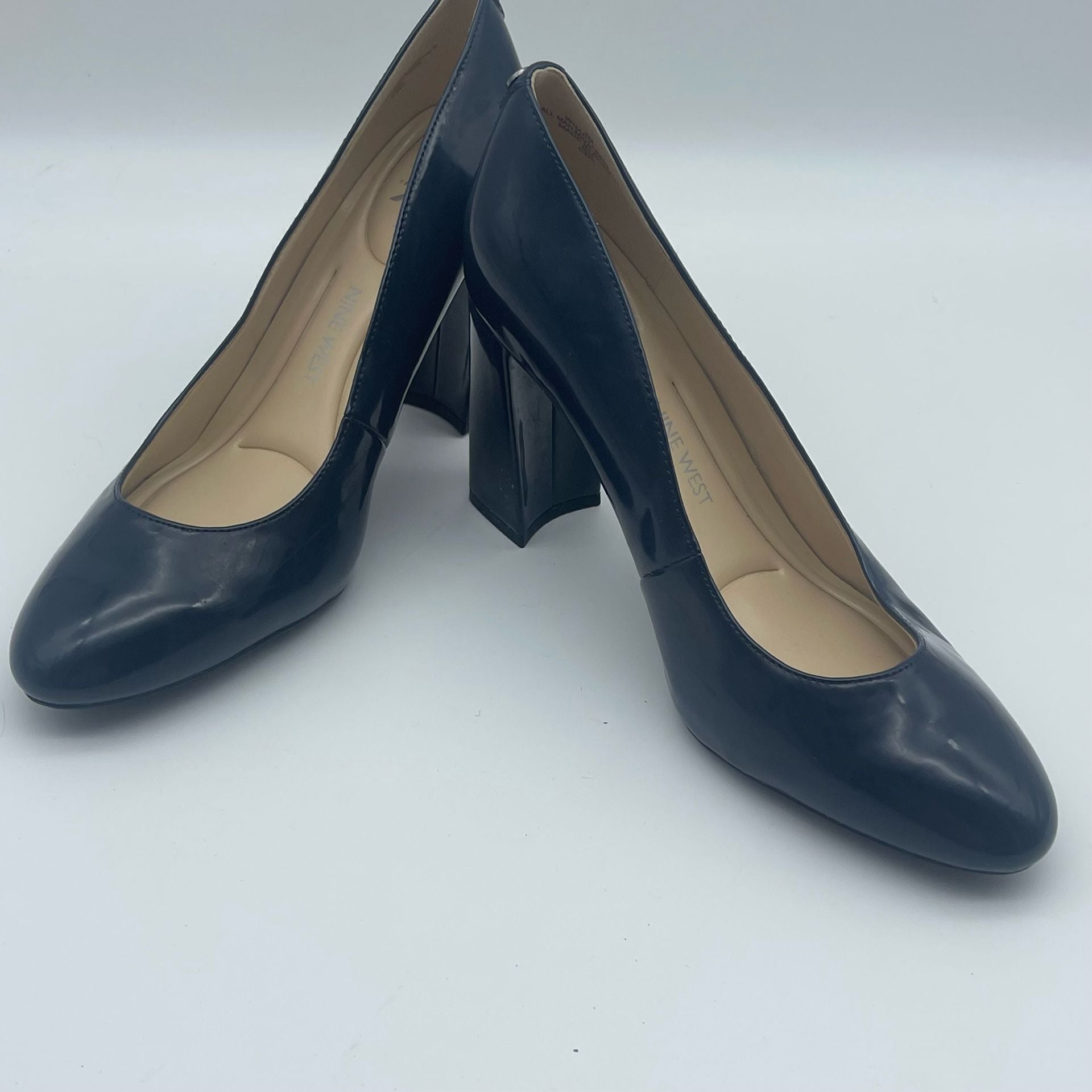 Nine West Wnary A9X93 Size 8M Navy Patent Block Heel Pumps 2