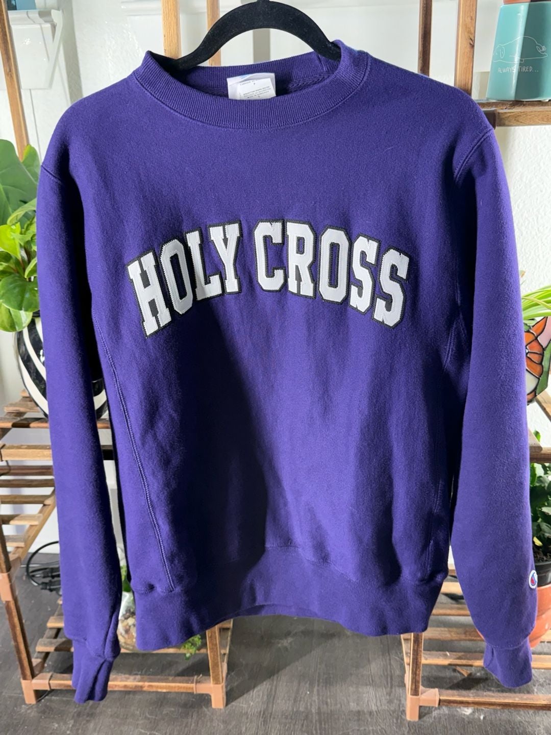 Champion Reverse Weave Holy Cross Sweatshirt Size Small Purple College 2