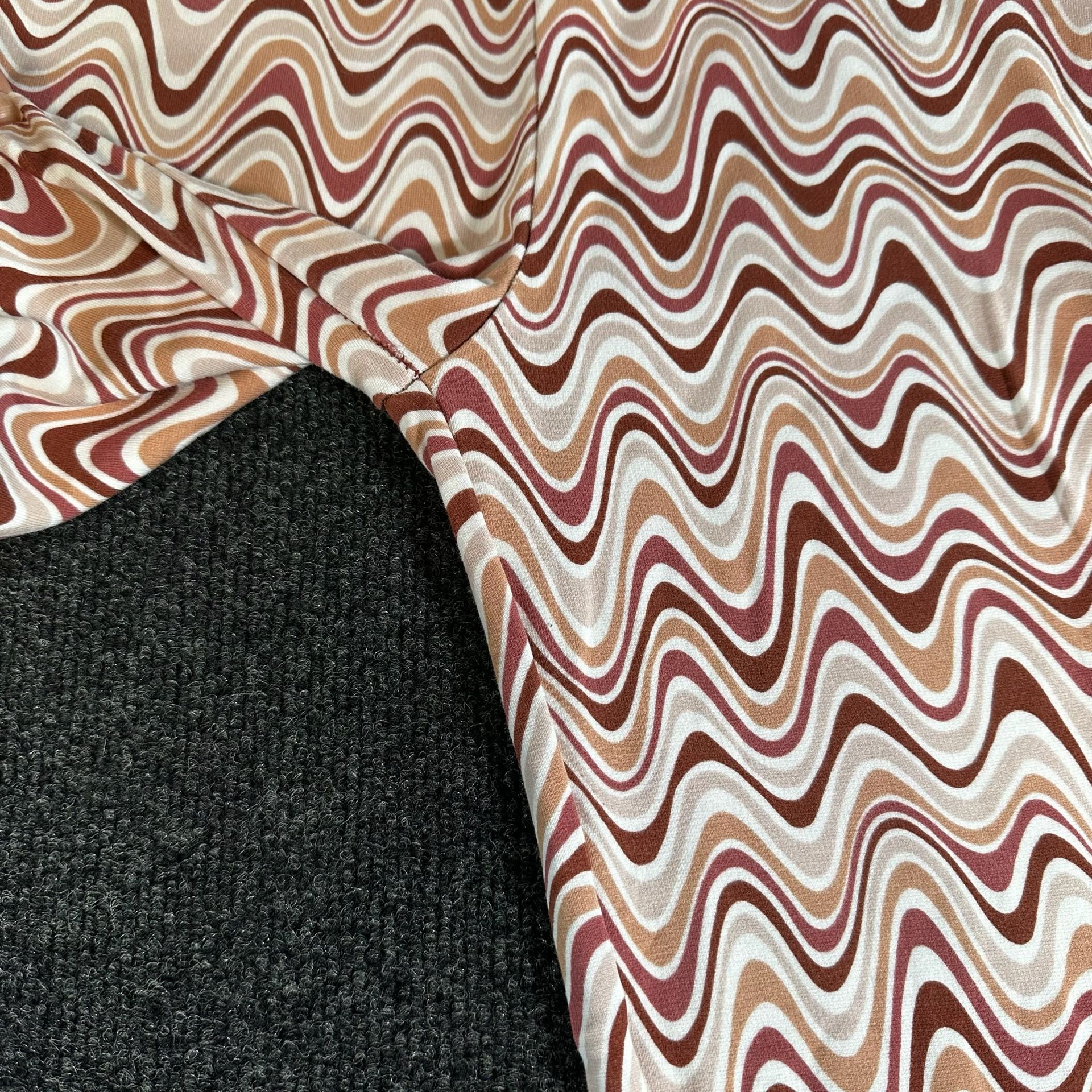 Wavy Retro Print Flare Pants Brown Cream Pink Size S 4