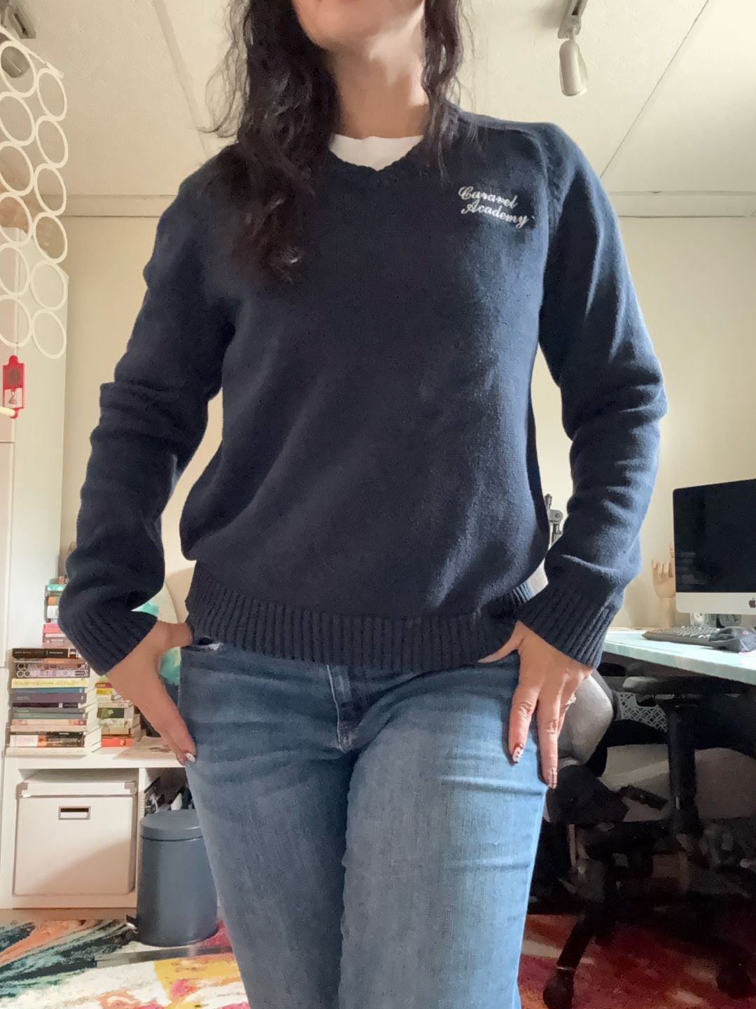 Lands End V-Neck Sweater Size M Navy Blue Caravel Academy Embroidered 5