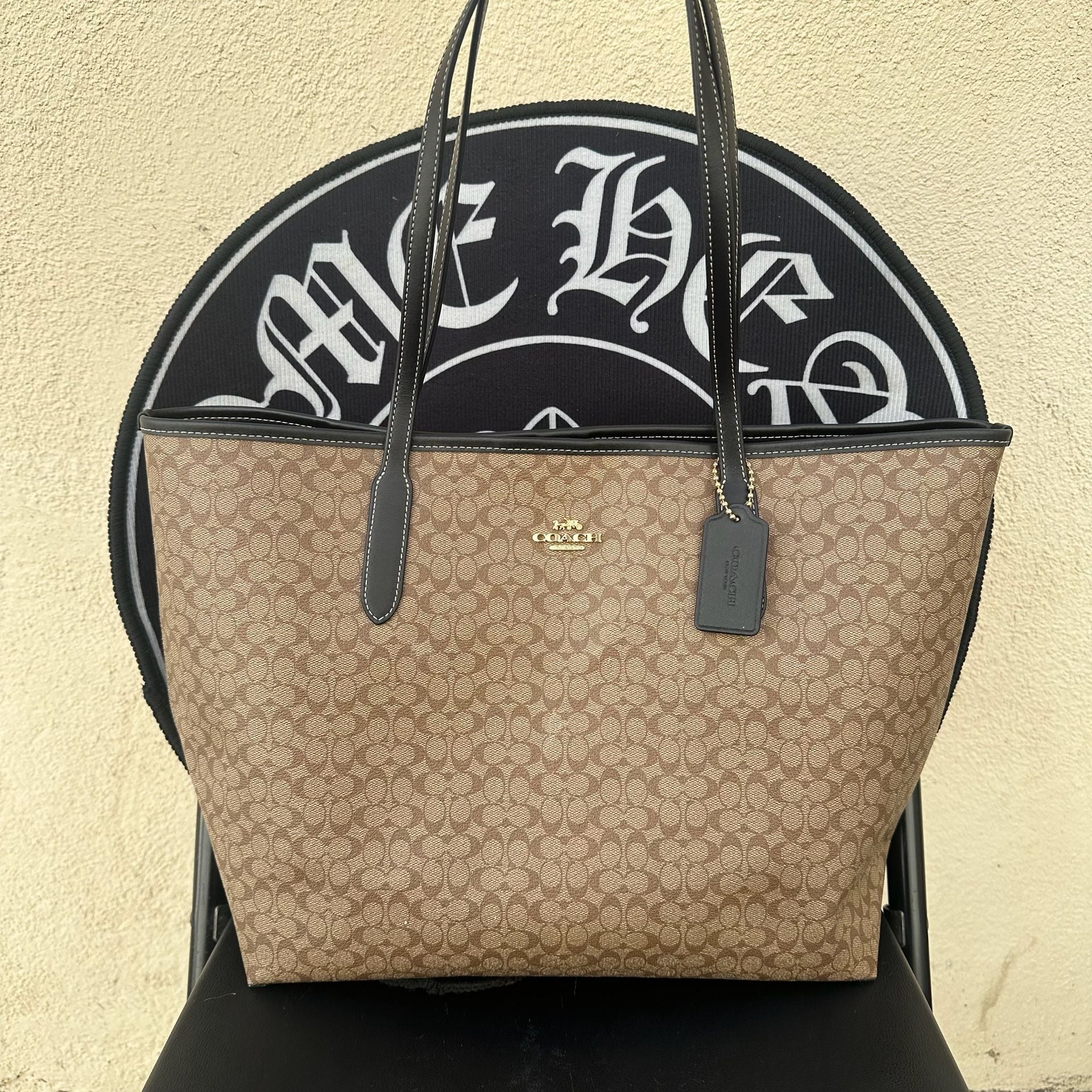 NWOT Coach Signature City Tote Khaki/Black 2