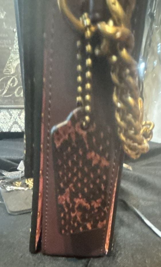 Coach X Jennifer Lopez Hutton Shoulder Bag In 7