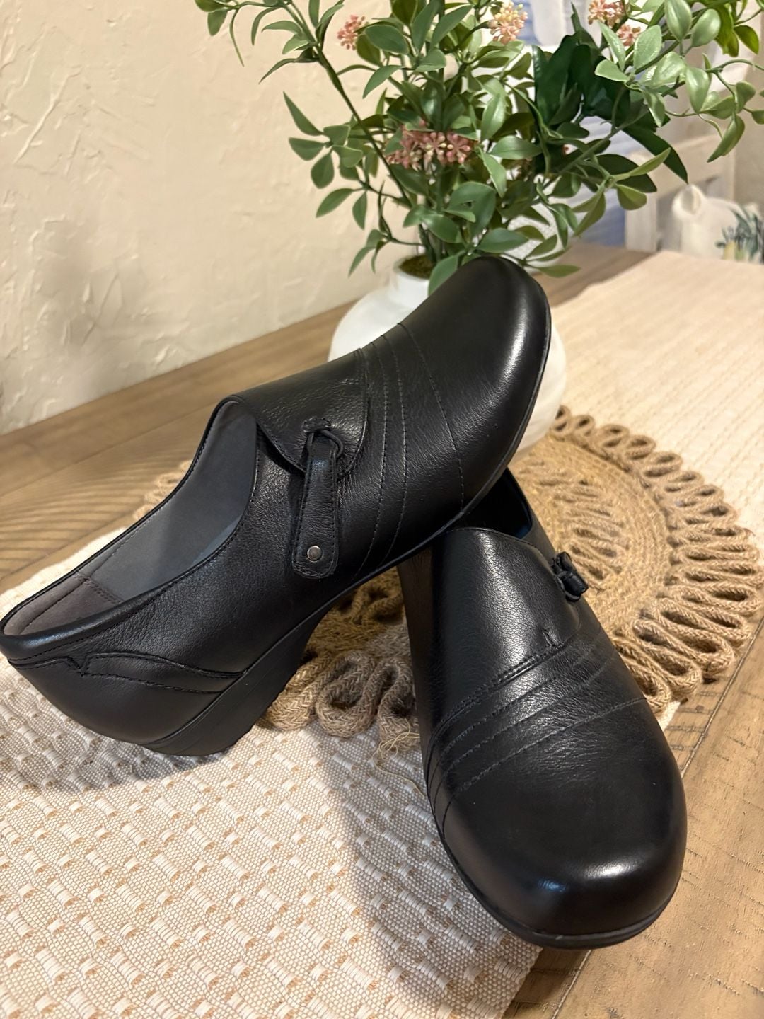 Dansko Franny Black Leather Loafer Flats Shoes size 10.5 US 3