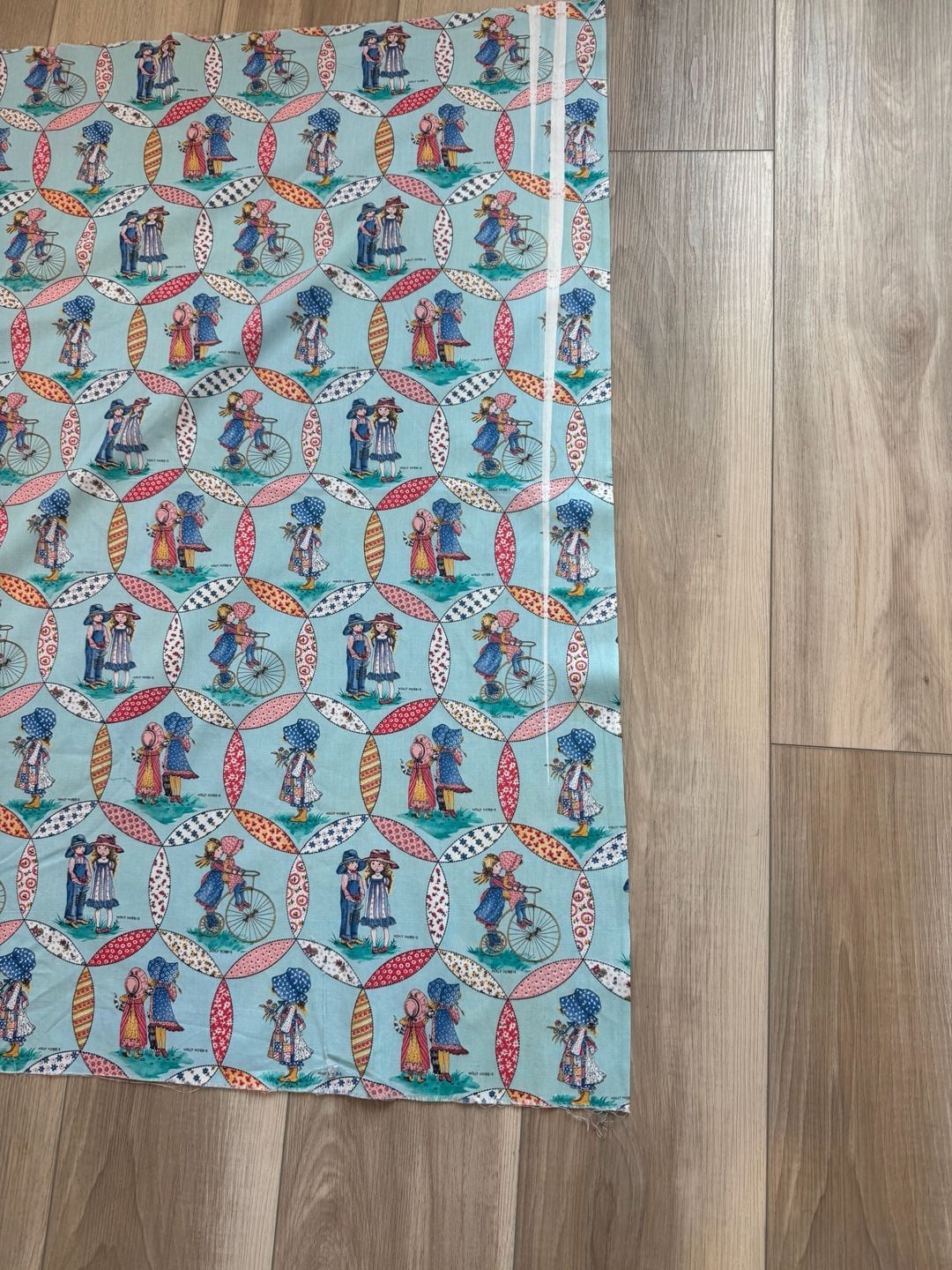 Holly Hobbie Vintage Fabric Blue Medallion Cotton Quilting - 39 W X 40 L 4