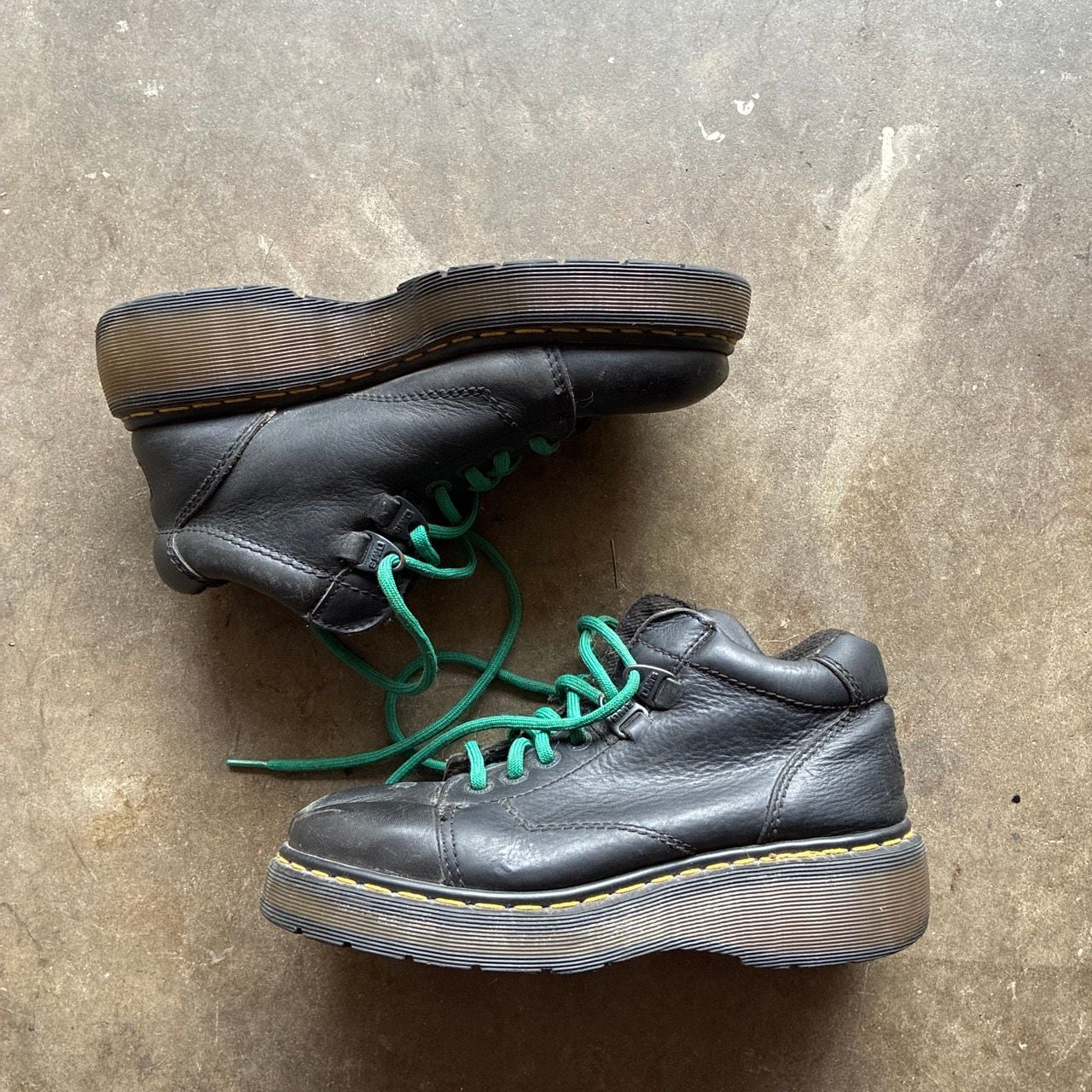 Dr. Martens 8542 Platform Boots Black Leather Y2K 2