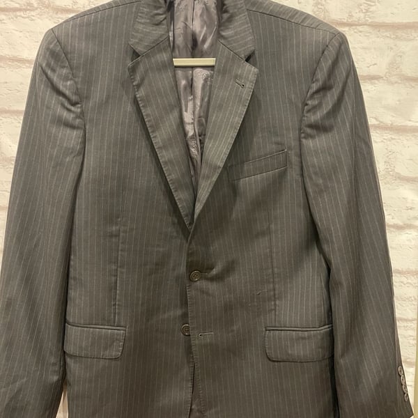 Jos A Bank Men’s 46R Charcoal Gray Pinstripe Wool 2-Button Blazer Jacket