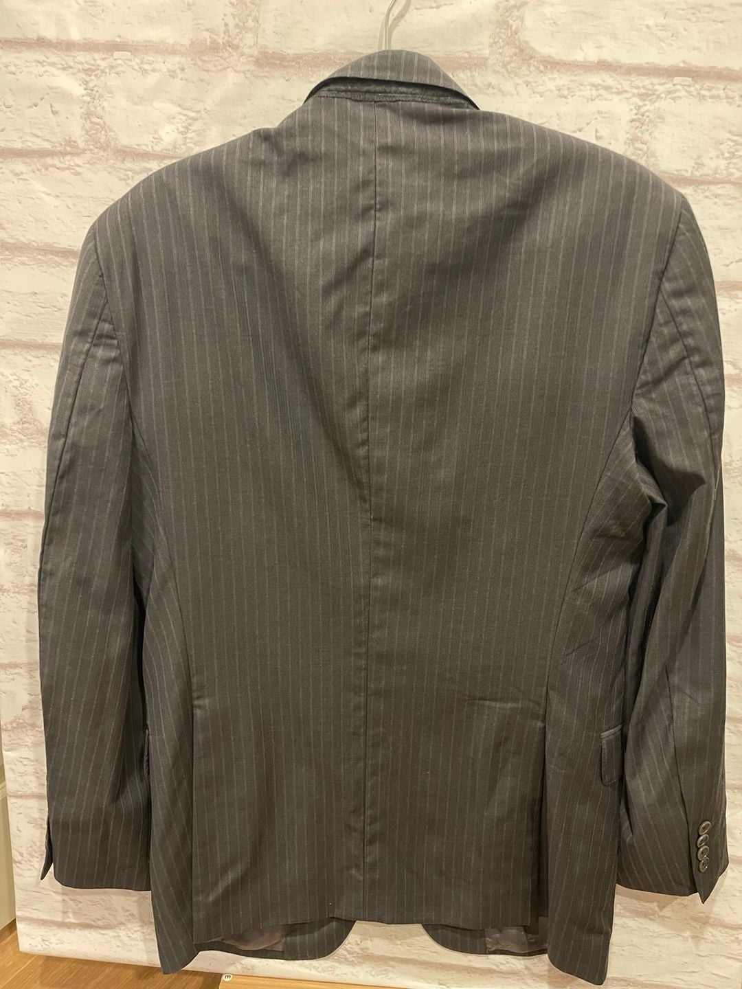 Jos A Bank Men’s 46R Charcoal Gray Pinstripe Wool 2-Button Blazer Jacket 4