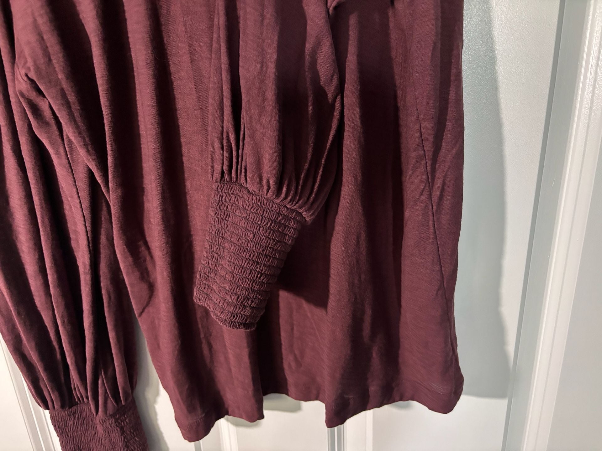 Nation LTD Smocked Pima Cotton Cuff Top Burgundy Slub Knit Size L, EUC 7