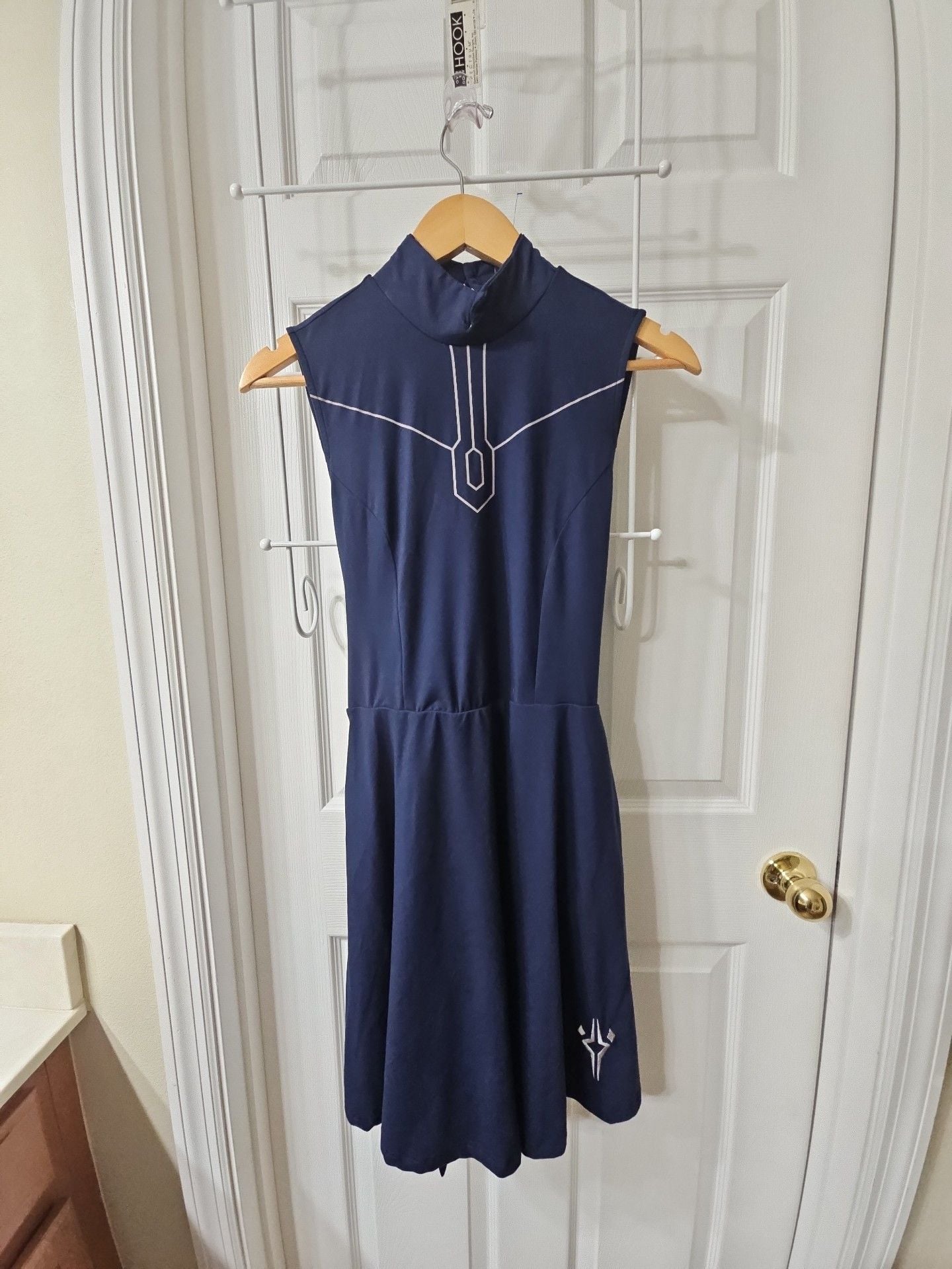 Her Universe Star Wars Ahsoka Tano Dress Size MD Blue Sleeveless 2