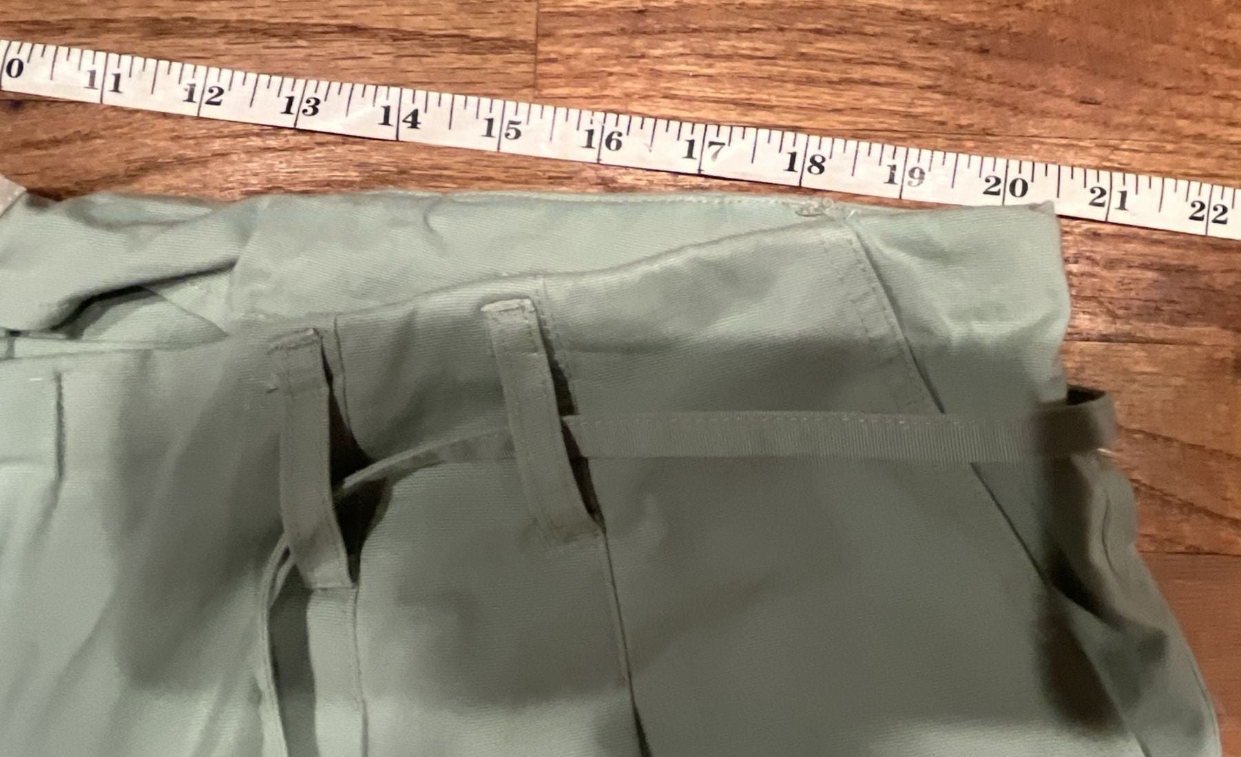 A New Day Pleated Wide Leg Pants Size 20 Sage Green Cropped 9