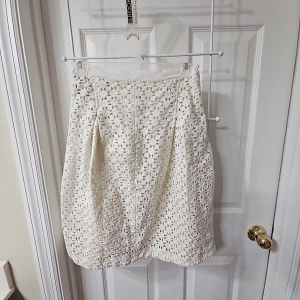 Tory Burch Skirt Size 2 White Cotton Eyelet Crochet A-Line
