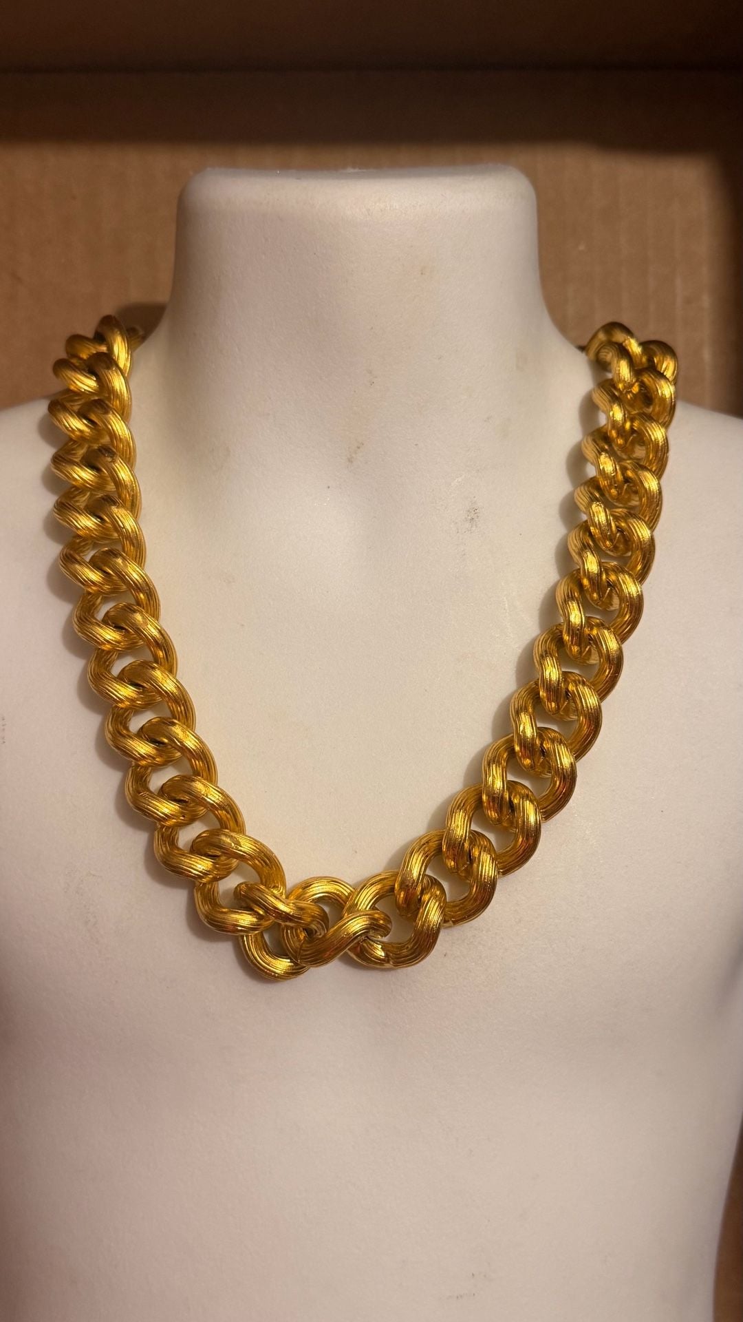 Anne Klein Gold Tone Textured Links Necklace 5