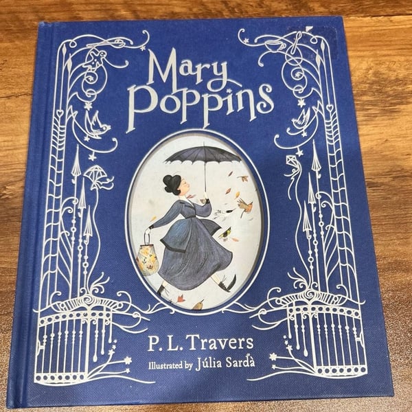 Houghton Mifflin Harcourt Mary Poppins Illustrated Gift Edition Hardcover Book
