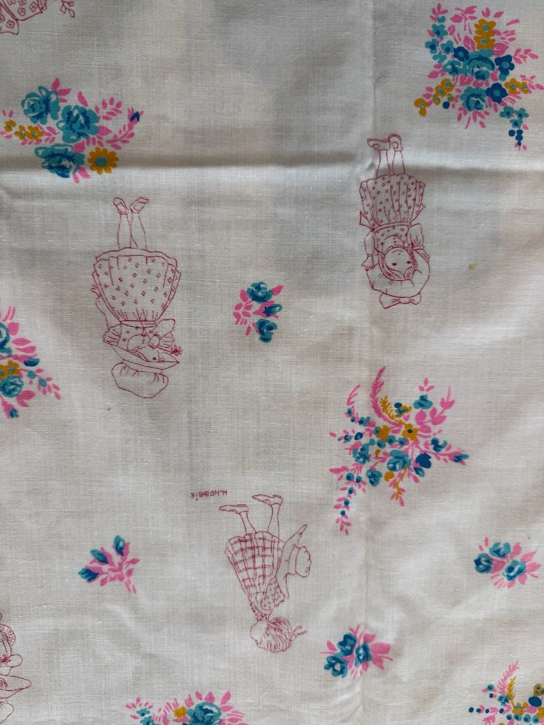 Holly Hobbie Vintage Fabric Floral Girls Print 96” W x 43” L 3
