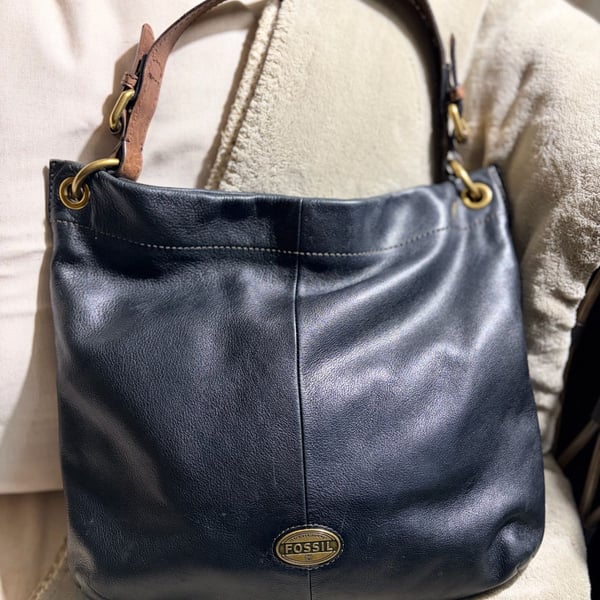 Fossil Explorer Black Leather Hobo Shoulder Bag Brass Hardware