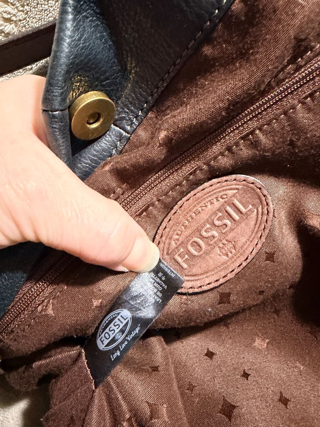 Fossil Explorer Black Leather Hobo Shoulder Bag Brass Hardware 8
