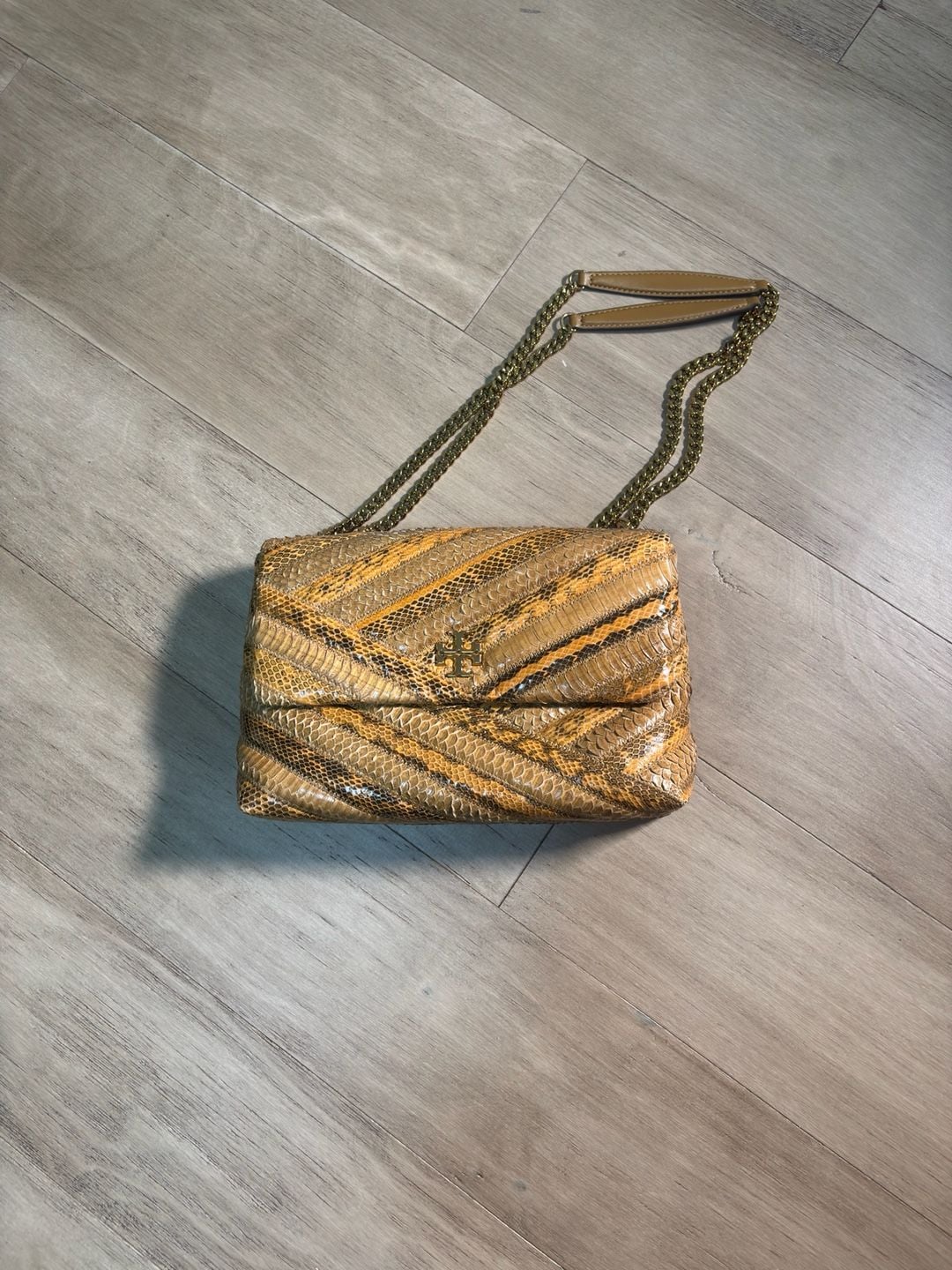 Tory Burch Kira Chevron Snake Shoulder Bag Caramel Corn 2