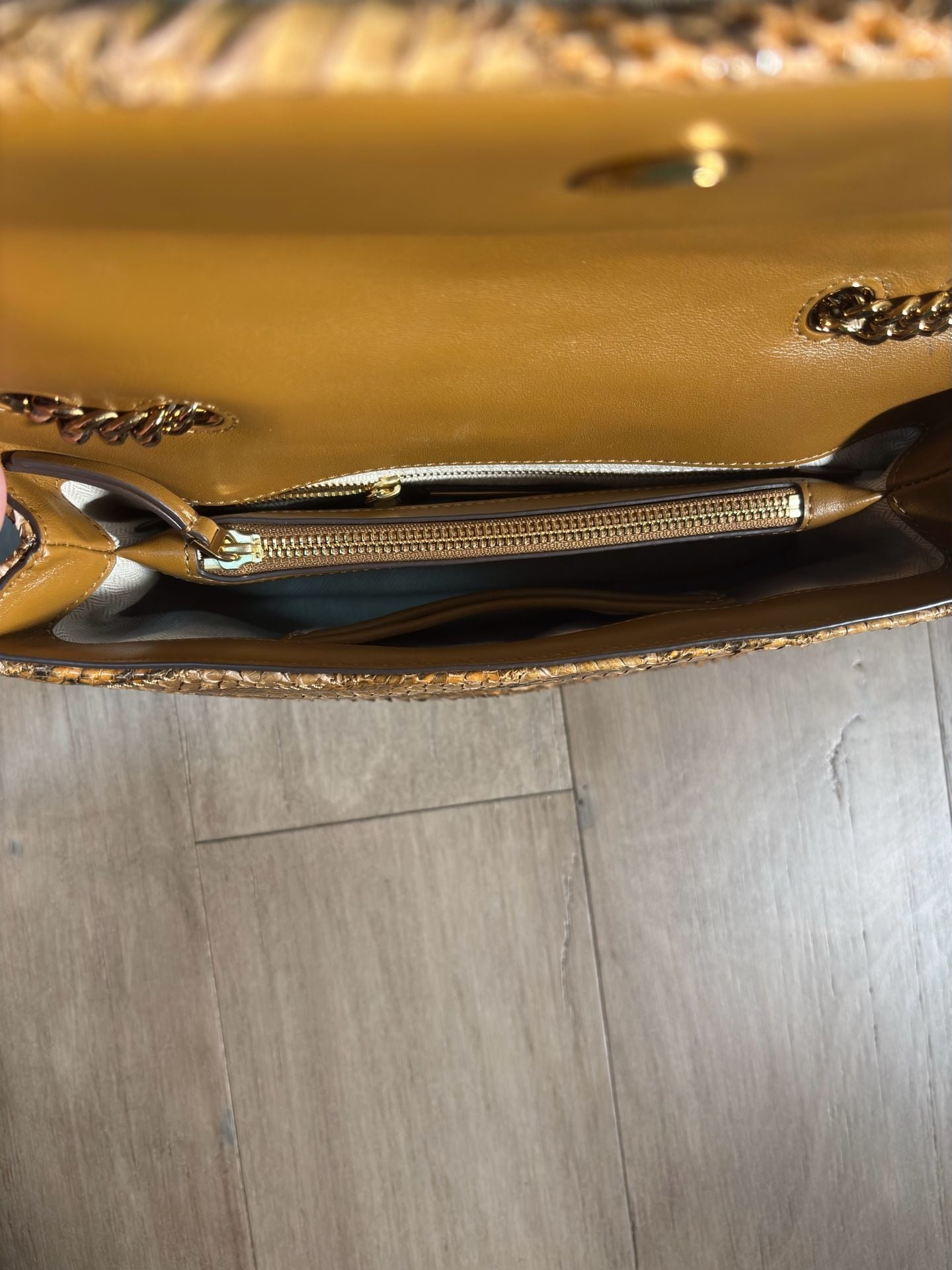 Tory Burch Kira Chevron Snake Shoulder Bag Caramel Corn 4