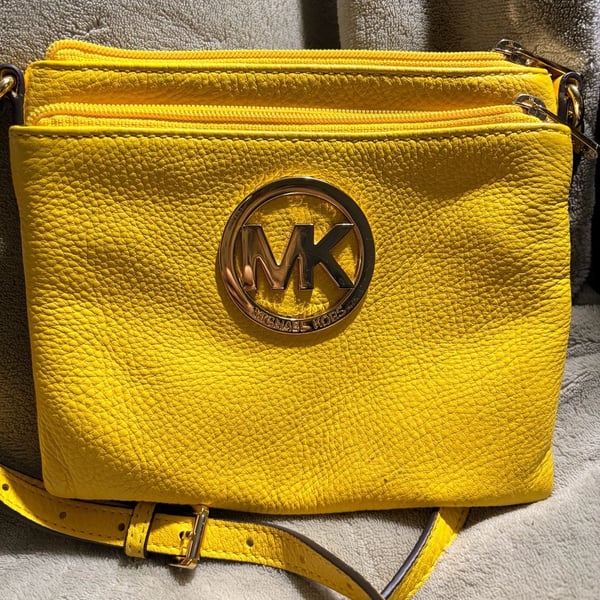 Michael Kors Fulton Crossbody Bag Yellow Pebble Leather
