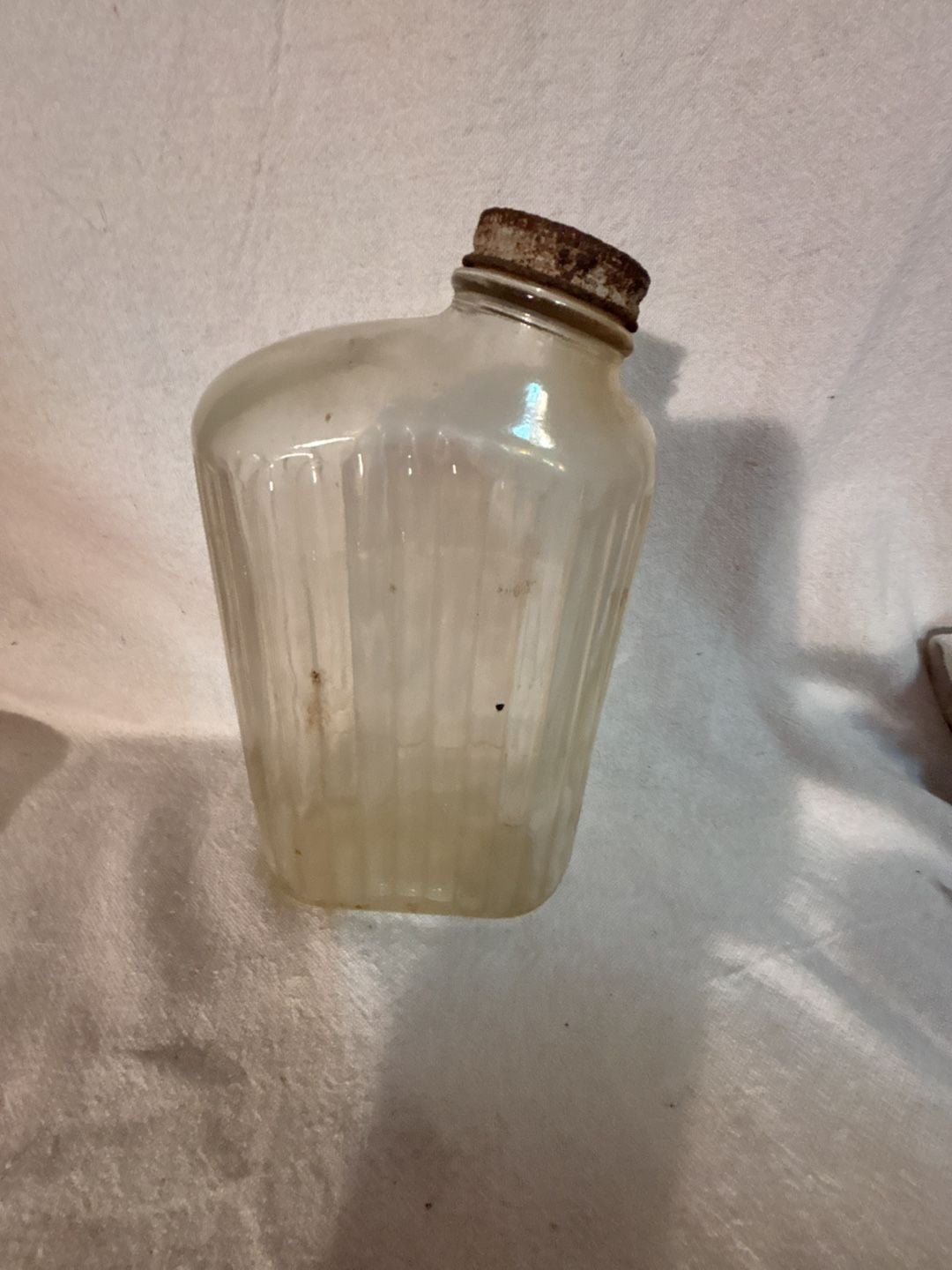 Anchor Hocking Vintage Ribbed Glass Refrigerator Bottle with Cap 5