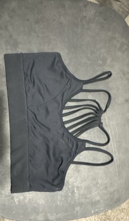 Constantly Varied Sports Bra Black Strappy Back 2