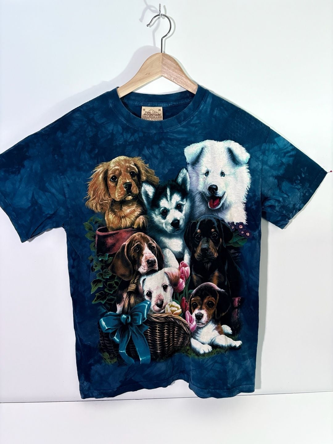 The Mountain Puppy Collage T-Shirt Size M Blue Tie Dye Graphic Tee 2