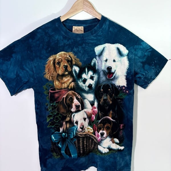 The Mountain Puppy Collage T-Shirt Size M Blue Tie Dye Graphic Tee